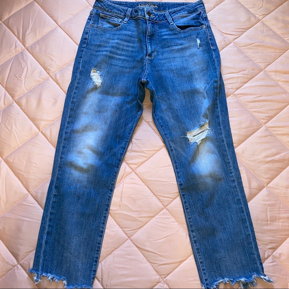Arizona Jean Co. boyfriend jeans